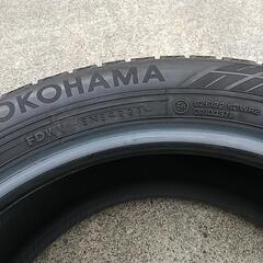 サイズ195/60R16  スタットレスタイヤ4本セットで 売ります 。近隣お届け。  実物見て気に入らなければキャンセル可  