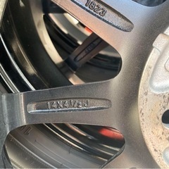 アクア　ホイール付きタイヤ　スタッドレス