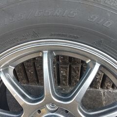 スタッドレスタイヤ４本アルミホイル付き：195-65-R15