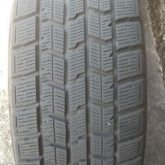 スタッドレスタイヤ４本アルミホイル付き：195-65-R15