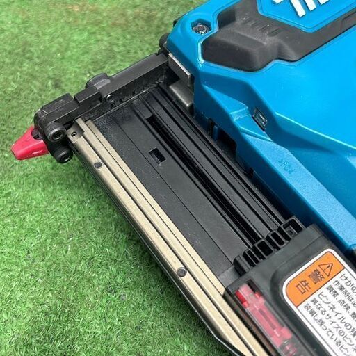 マキタ makita PT354D 10.8V 充電式ピンタッカ【野田愛宕店】【店頭取引限定】【中古】IT8SIBXCDK6M