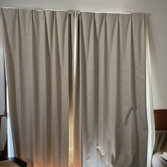 遮光カーテン長さ203cm幅140cm✖️2枚レースカーテンあり