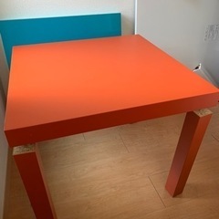 IKEA ローテーブル　オレンジ