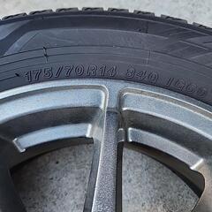 ポルテ　175/70R14 84Q　IG60　スタッドレスタイヤ4本　ホイルつき