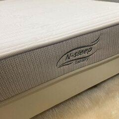 セミダブルベッド　マットレス付き　ベージュ