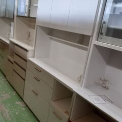 ドリーム川西店】中古家具/現品限り/ニトリ/3枚扉オープンボード【御