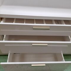 ドリーム川西店】中古家具/現品限り/ニトリ/3枚扉オープンボード【御