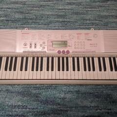 CASIO　LK-107　ピアノ　キーボード　61鍵