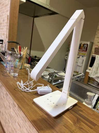 お値下げ‼️美品‼️ニトリ卓上ライト