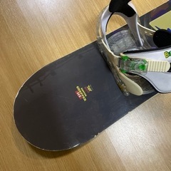 【中古雪板屋　ESAKU】スノーボードセット　お子様用　BURTON　チョッパー115cm　バートンバインセット　トイストーリーコラボ