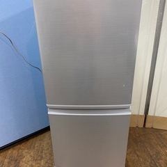 I766 🌈 SHARP 冷蔵庫 (137L) 2ドア ⭐ 動作確認済 ⭐ クリーニング済