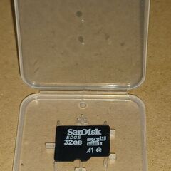 ★micro-SD　32GB