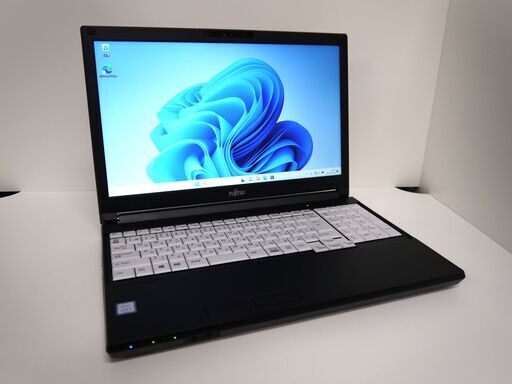 【お渡し済み】富士通 Windows11 15.6型ノートPC 第8世代Corei3 + SSD  + メモリ8GB【メンテナンス済み】（0402763）