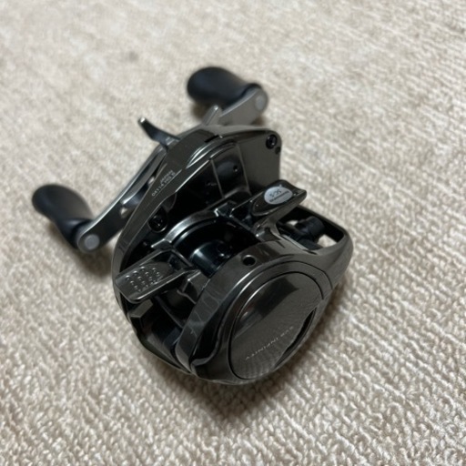 シマノ(SHIMANO) リール 20 メタニウム HG 右