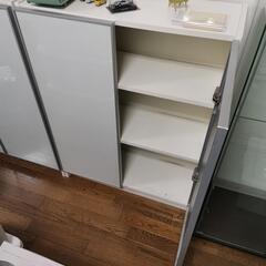 【無料】イケア/IKEA ビリー/BILLY 本棚 扉付き 2つセット