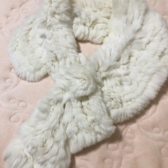 兎毛皮のスカーフ　柔らかい冬のフリル　レディース暖か　