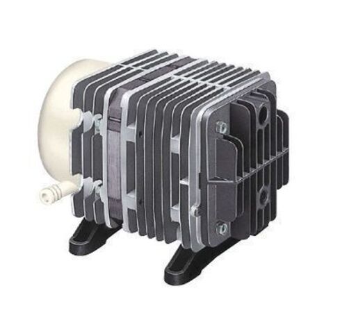 日東工器　リニアコンプレッサー　AC0910　100kpa 16L/min 電源AC100 90/85W　低騒音ポンプです。