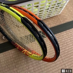 テニスラケット、ボール