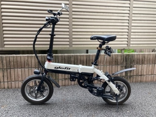 【値下げしました！】glafitバイク gfr01　白色　走行700km　※直接受け渡しも可