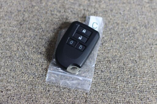 未使用保管品 初期化可能 200系ハイエース レジアス トヨタ純正