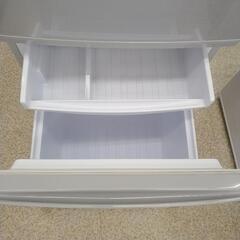 SHARP 2ドア冷蔵庫19年製 137L TJ2032