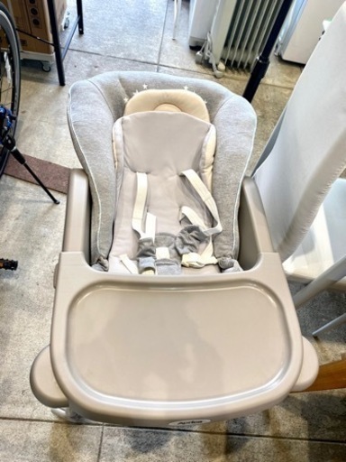 アップリカ ユラリズム スマート ハイローチェア バウンサー Be