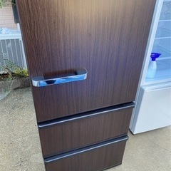 2020年製? AQUA 3ドア冷蔵庫 238L AQR-SV24J(W) 自動製氷機能