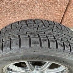 スタッドレスタイヤ（215/65R16）4本セット　ホイール付き