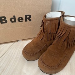 B deR ブーツ16cm