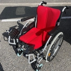 【美品！】折りたたみ車椅子をお譲りします