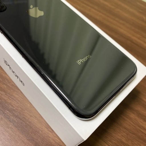 iPhone XS 256GB バッテリー100％ SIMフリー