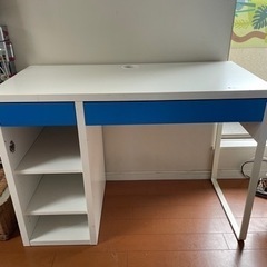 【無料】IKEA学習机譲ります。男の子青