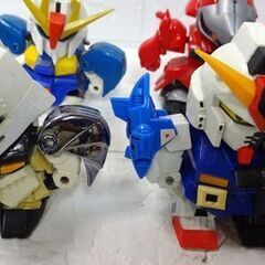 ジャンク 元祖SDガンダム 本体 武器パーツ他 まとめて 部品取り 当時物 昭和レトロ バンダイ ガンプラ 札幌市 白石区 東札幌 ジャンク 元祖SDガンダム 本体 武器パーツ他 まとめて 部品取り 当時物
