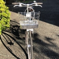 ブリヂストン　アルベルト　27インチ　5段変速　後ろキャリア　両立てスタンド