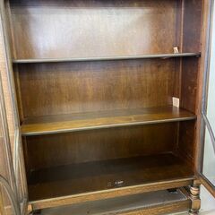 イギリスアンティーク　キャビネット　神戸家具　ディスプレイ　本棚　アンティーク