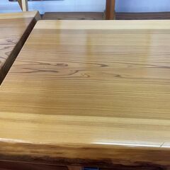 一枚板　180　脚付き　杉　スギ　テーブル　センターテーブル　座卓　木製　応接台
