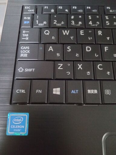 TOSHIBA　dynabook B25/31EB