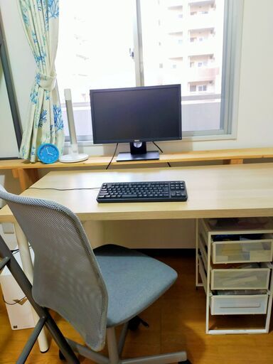 【値下げしました】IKEA作業用机＆パソコン台＆椅子