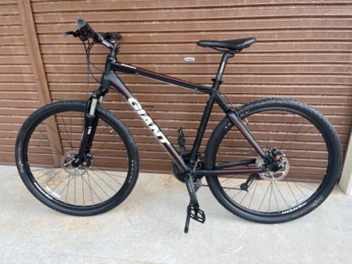 GIANT  Fサス　Wディスク　超軽オールアルミ　美車