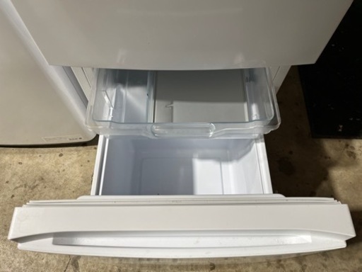 ハイセンス　冷凍冷蔵庫　ＴＡＧ　ｌａｂｅｌ　ａｍａｄａｎａ　１５４Ｌ　２ドア　ホワイト　２０２０年製