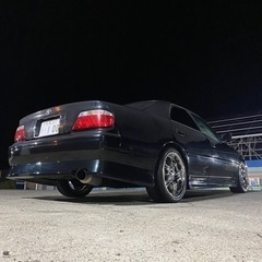 中古タイヤホイール　ワークシーカー　18インチ