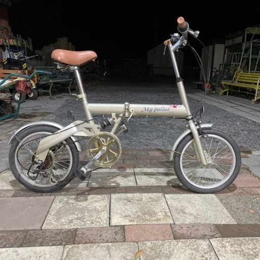 【3983】折り畳み　16インチ　前後タイヤ新品　8,300円（防犯・税込）