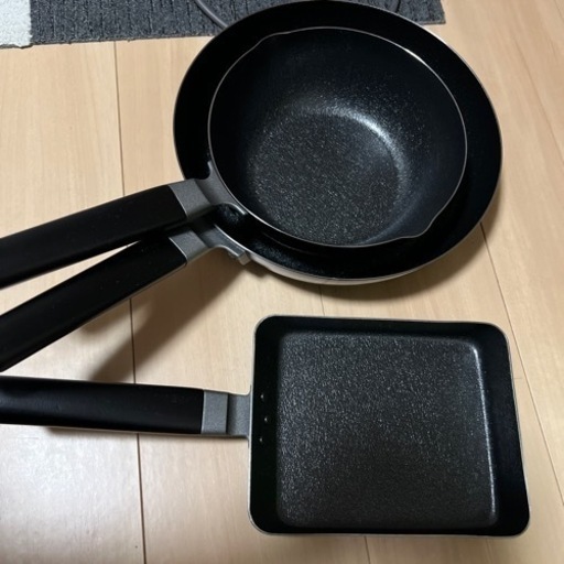 鉄フライパン　値下げしました！