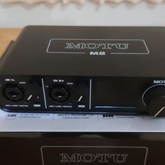 MOTU M2  国内正規品 オヤイデUSBケーブル付き 中古美品 MOTU M2 国内正規品 オヤイデUSBケーブル付き 中古美品