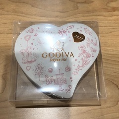 GODIVAの入れ物