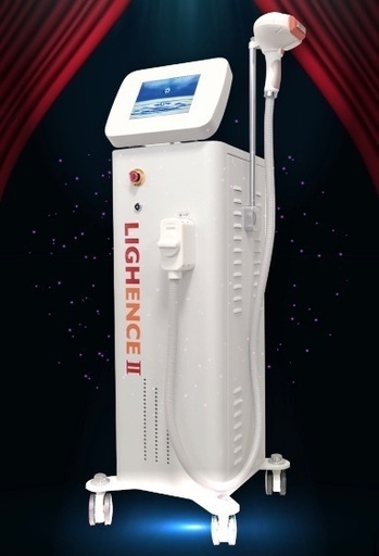 値下！【美品】業務用ハイスペック脱毛器＋施術台備品セット　ライエンス２　高速10連射脱毛E-light「IPL」搭載ライエンスツー  SHR(最大高速10連射)で日焼けも産毛にも施術可能。毛周期にもとらわれない脱毛法IPL+ラジオ波のE-Light(単発打ち)も搭載しているため、オールマイティーな施術が可能となります。