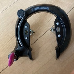 馬蹄錠　自転車の後輪用の鍵　リング錠
