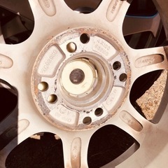 冬タイヤ 175/70R14 アルミ付き