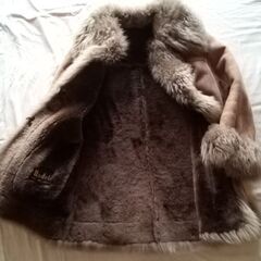 リアルムートンコート