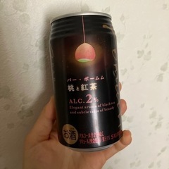 サントリー　パー・ポームム　桃と紅茶　350ml 缶